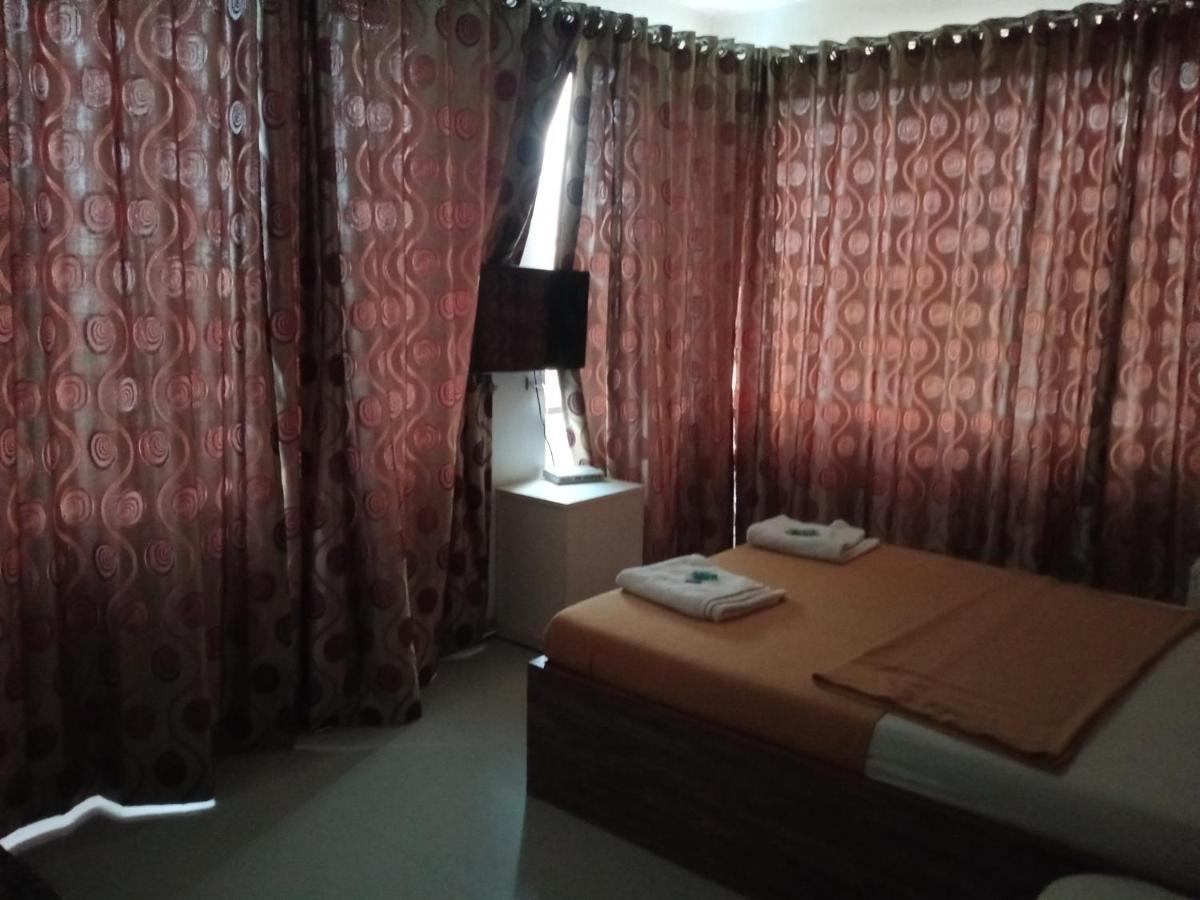 Malhar Palace Hotel شيردي المظهر الخارجي الصورة