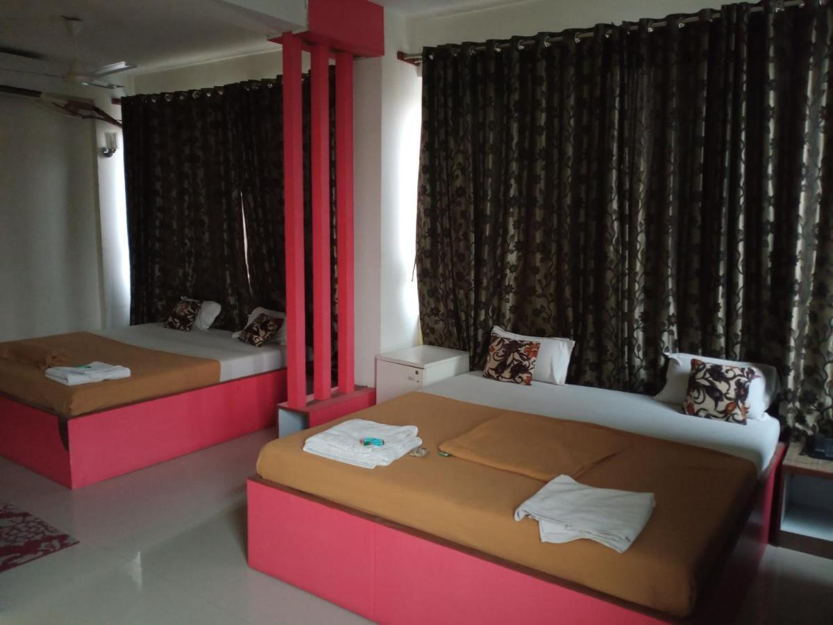 Malhar Palace Hotel شيردي المظهر الخارجي الصورة
